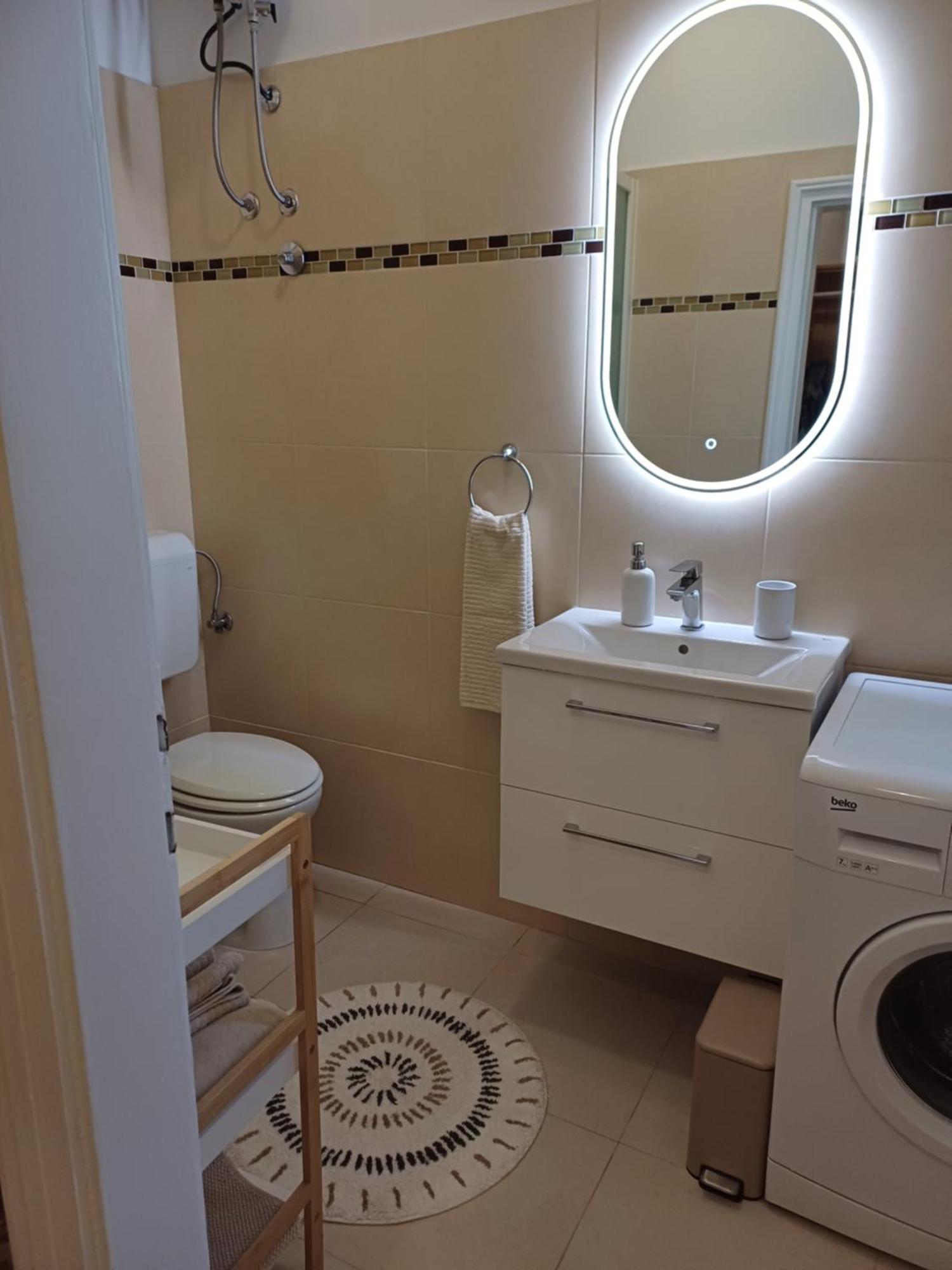 Apartment Zdenka - 100 M From The Beach Opatija Zewnętrze zdjęcie